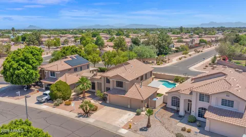 981 N Quail Ln, Gilbert, AZ 85233 photo 11