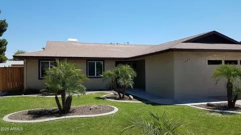 1009 E Hampton Ave, Mesa, AZ 85204