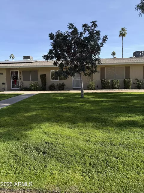 14023 N Newcastle Dr, Sun City, AZ 85351