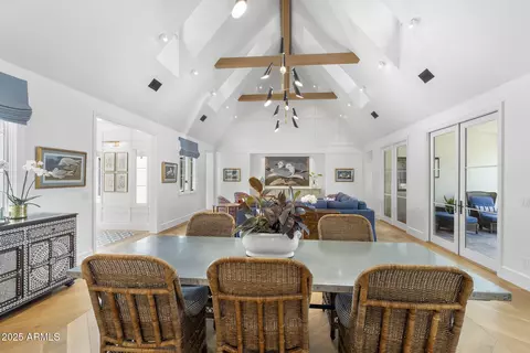 Dining - 325 W Solano Dr, Phoenix, AZ 85013 photo 5 of 5