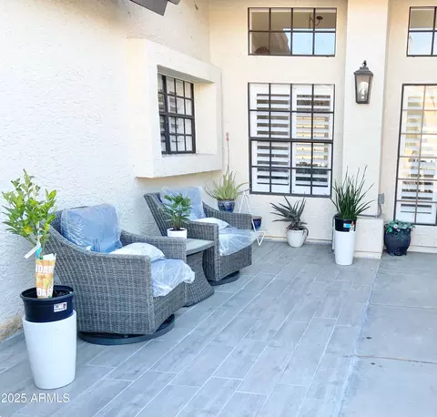 Exterior - 16414 S 36th St, Phoenix, AZ 85048 photo 2 of 5