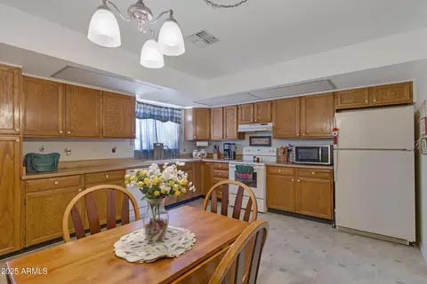 1559 S Padre Rd, Apache Junction, AZ 85119 photo 6