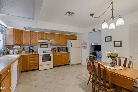 1559 S Padre Rd, Apache Junction, AZ 85119 photo 5