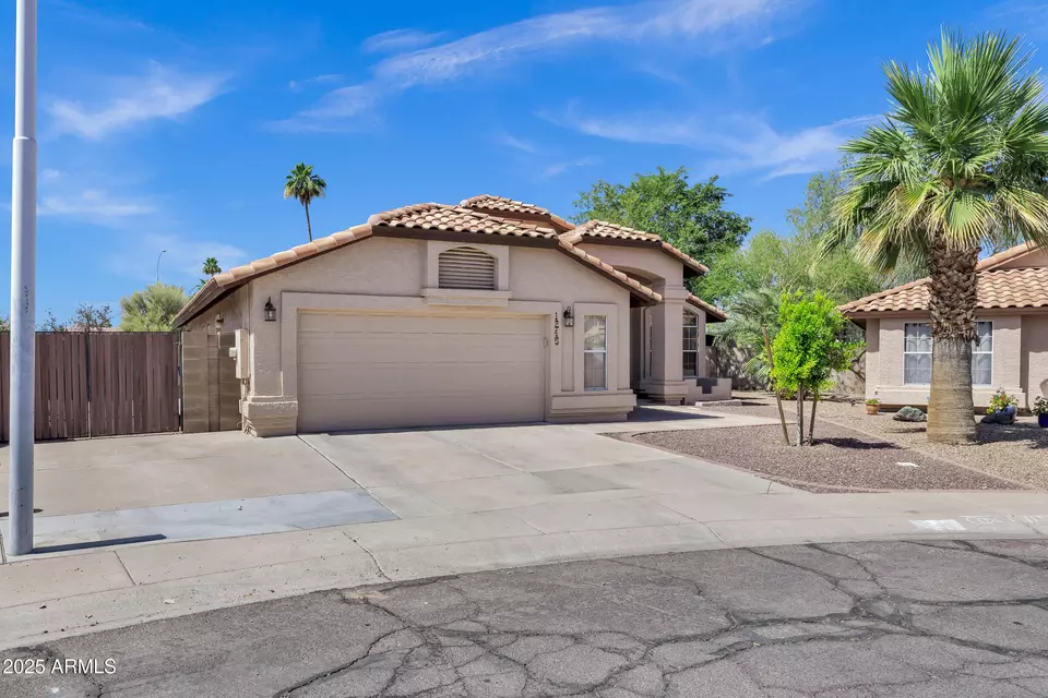 Exterior - 1245 W Cindy St, Chandler, AZ 85224 photo 3 of 15