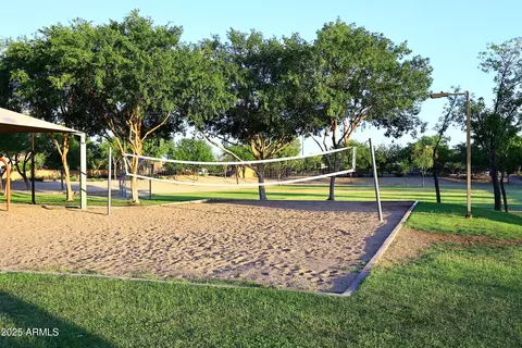 View/Area - 1085 E Oakland Ct, Gilbert, AZ 85295 photo 2 of 2
