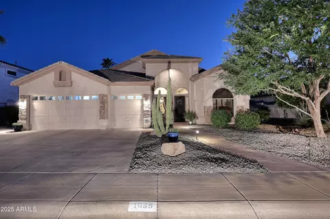 1085 E Oakland Ct, Gilbert, AZ 85295