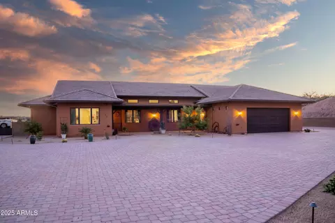 837 W Bralliar Rd, Wickenburg, AZ 85390