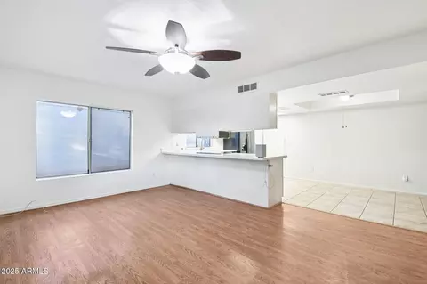 9641 N 36th Dr, Phoenix, AZ 85051 photo 4