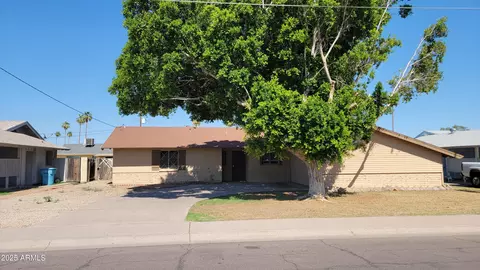 5023 N 39th Dr, Phoenix, AZ 85019