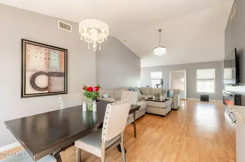 Dining - 1321 Escuda Dr, Phoenix, AZ 85024 photo 3 of 3