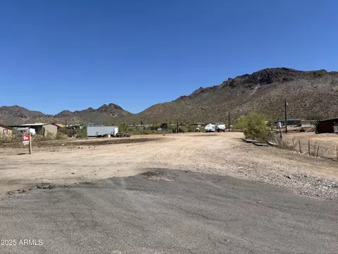 5266 N Saguaro Dr #-, Apache Junction, AZ 85120 photo 2