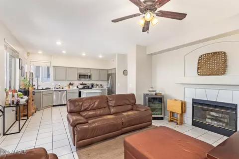 1451 E South Fork Dr, Phoenix, AZ 85048 photo 11
