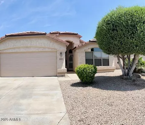 6376 W Adobe Dr, Glendale, AZ 85308