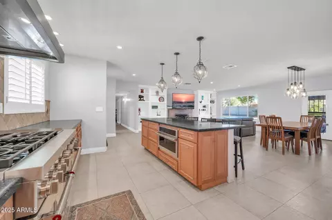 Kitchen - 1208 E Tuckey Ln, Phoenix, AZ 85014 photo 1 of 5
