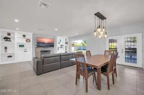 Dining - 1208 E Tuckey Ln, Phoenix, AZ 85014 photo 2 of 3
