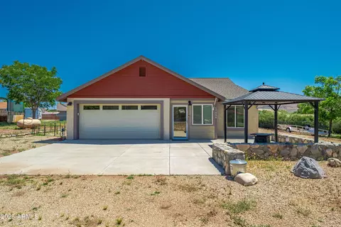 17696 W Foothill Rd, Yarnell, AZ 85362