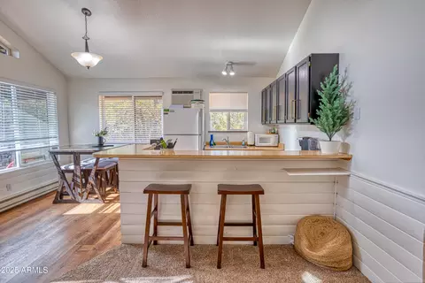 Kitchen - 2273 Trail Cir, Overgaard, AZ 85933 photo 1 of 2