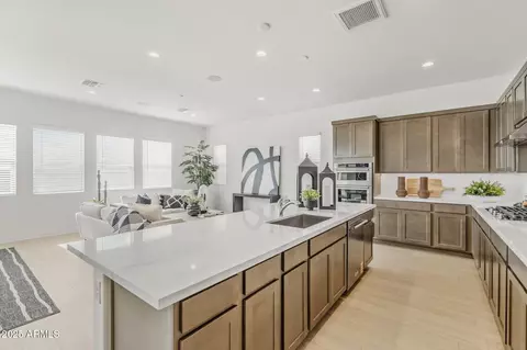 Kitchen - 11139 E Ulysses Ave, Mesa, AZ 85212 photo 1 of 2