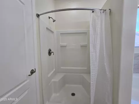 Bath - 5265 E Agave Vista Dr, Tucson, AZ 85756 photo 5 of 9