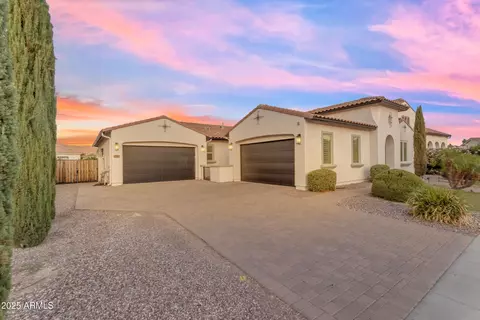 5941 S Cambridge St, Chandler, AZ 85249