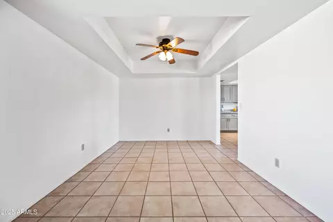 Dining - 14830 N 28th Pl, Phoenix, AZ 85032 photo 4 of 4