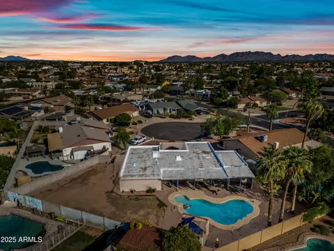 View/Area - 14830 N 28th Pl, Phoenix, AZ 85032 photo 3 of 10