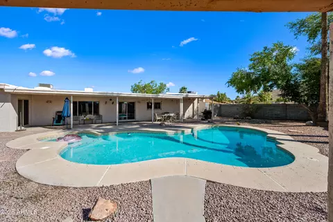 Exterior - 14830 N 28th Pl, Phoenix, AZ 85032 photo 5 of 8