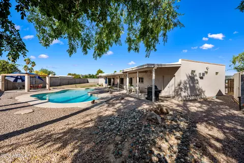 Exterior - 14830 N 28th Pl, Phoenix, AZ 85032 photo 6 of 8