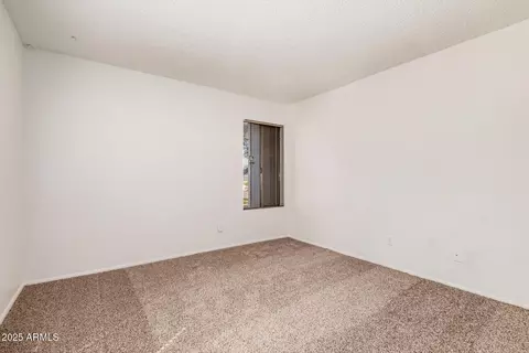 Bedroom - 4406 E Carter Dr, Phoenix, AZ 85042 photo 6 of 7