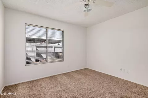 Bedroom - 4406 E Carter Dr, Phoenix, AZ 85042 photo 3 of 7