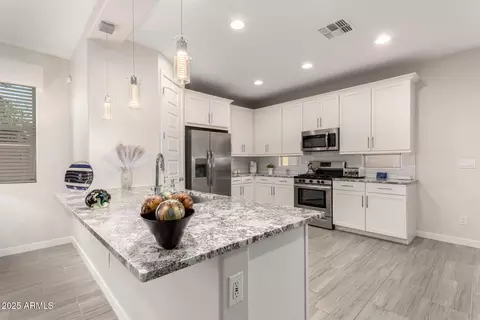 9325 W Montecito Ave, Phoenix, AZ 85037 photo 7