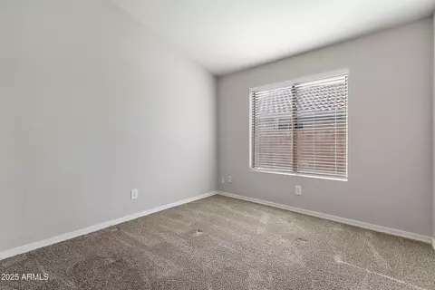635 S Lanus Dr, Gilbert, AZ 85296 photo 2