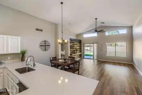 635 S Lanus Dr, Gilbert, AZ 85296 photo 26