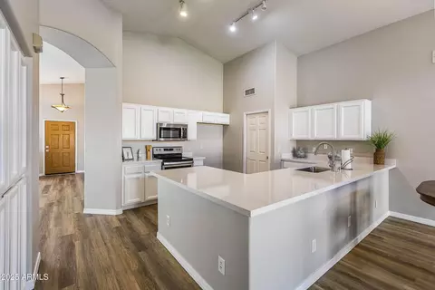 635 S Lanus Dr, Gilbert, AZ 85296 photo 23