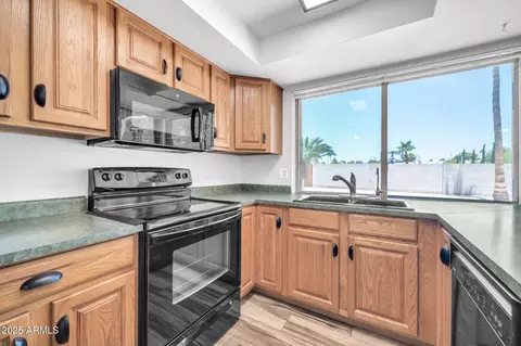 3444 E Paradise Dr, Phoenix, AZ 85028 photo 23