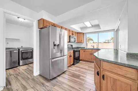 3444 E Paradise Dr, Phoenix, AZ 85028 photo 25