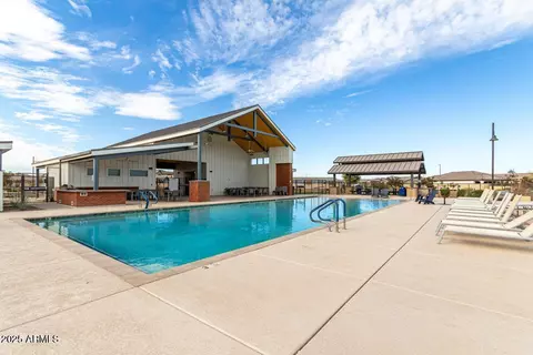 Exterior - 4169 E Sagebrush St, Gilbert, AZ 85296 photo 3 of 10