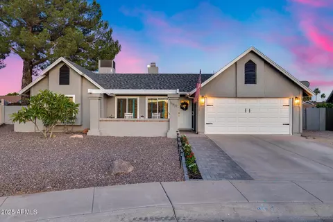 16437 N 61st Ave, Glendale, AZ 85306
