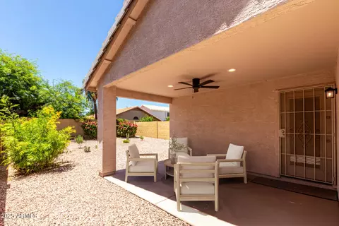Exterior - 2250 E Deer Valley Rd #96, Phoenix, AZ 85024 photo 3 of 10