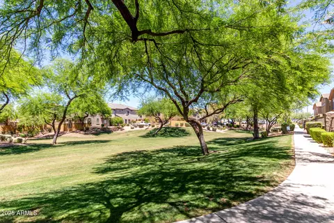 Exterior - 2250 E Deer Valley Rd #96, Phoenix, AZ 85024 photo 9 of 10