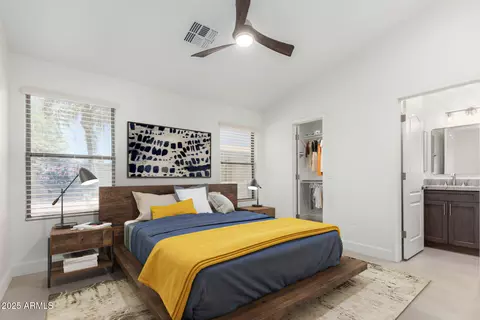 Bedroom - 2250 E Deer Valley Rd #96, Phoenix, AZ 85024 photo 1 of 2