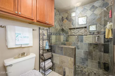 Bath - 7635 S Taylor Dr, Tempe, AZ 85284 photo 3 of 3