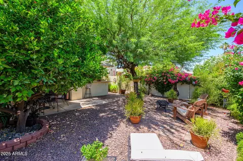 Exterior - 7635 S Taylor Dr, Tempe, AZ 85284 photo 7 of 13