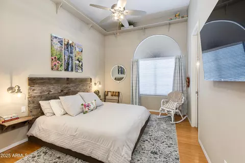 Bedroom - 4511 E Kirkland Rd, Phoenix, AZ 85050 photo 4 of 7