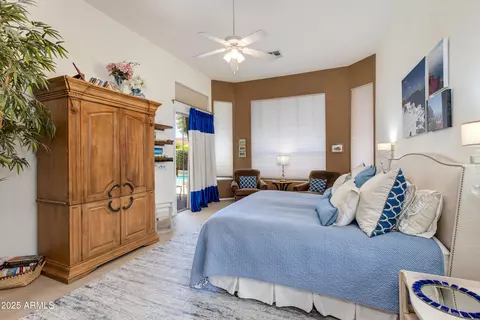 Bedroom - 4511 E Kirkland Rd, Phoenix, AZ 85050 photo 2 of 7