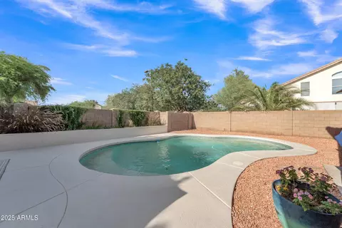Exterior - 308 E Sheffield Ct, Gilbert, AZ 85296 photo 4 of 6
