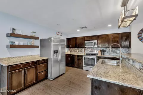 Kitchen - 308 E Sheffield Ct, Gilbert, AZ 85296 photo 3 of 6