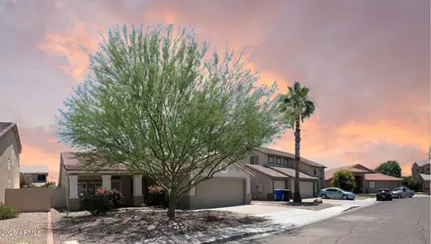 351 N Newport St, Chandler, AZ 85225
