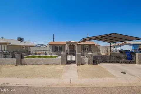2542 E Jones Ave, Phoenix, AZ 85040