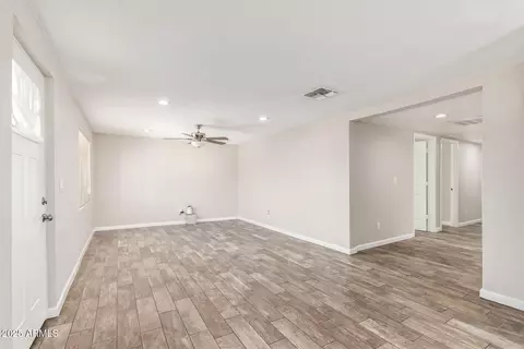 Living - 2542 E Jones Ave, Phoenix, AZ 85040 photo 1 of 3
